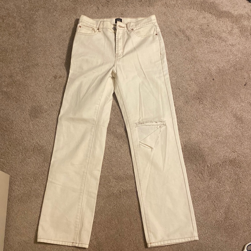 Urban Outfitters white jeans size 28